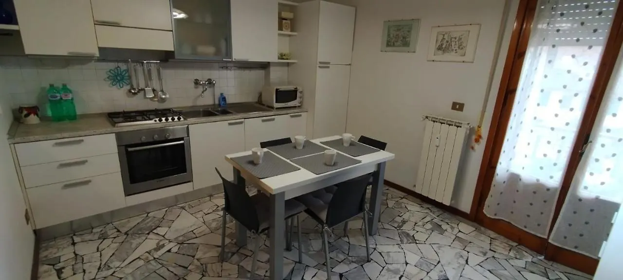 דירות פירנצה Primetta House